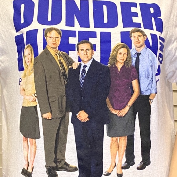 TV Show "The Office" Dunder Mifflin Cast White Tee Shirt T-Shirt Size Medium VGC - Picture 2 of 5